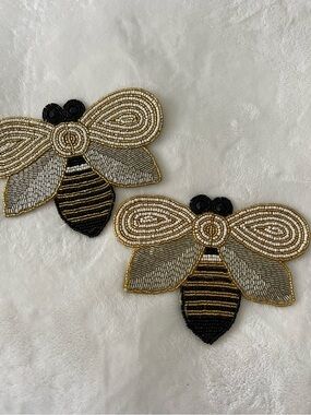 Bee beaded coasters set of 2 NWT